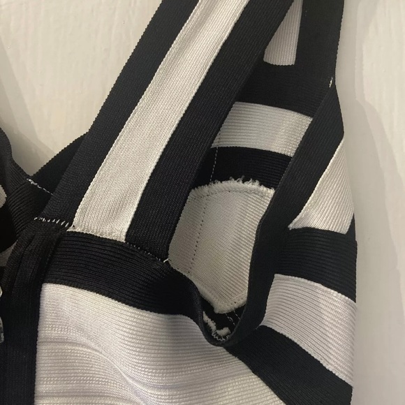 Herve Leger dress - Picture 7 of 7